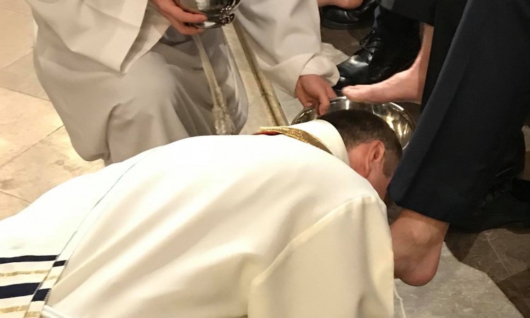 Transmisje Triduum Paschalnego oraz Niedzieli Wielkanocnej 2020